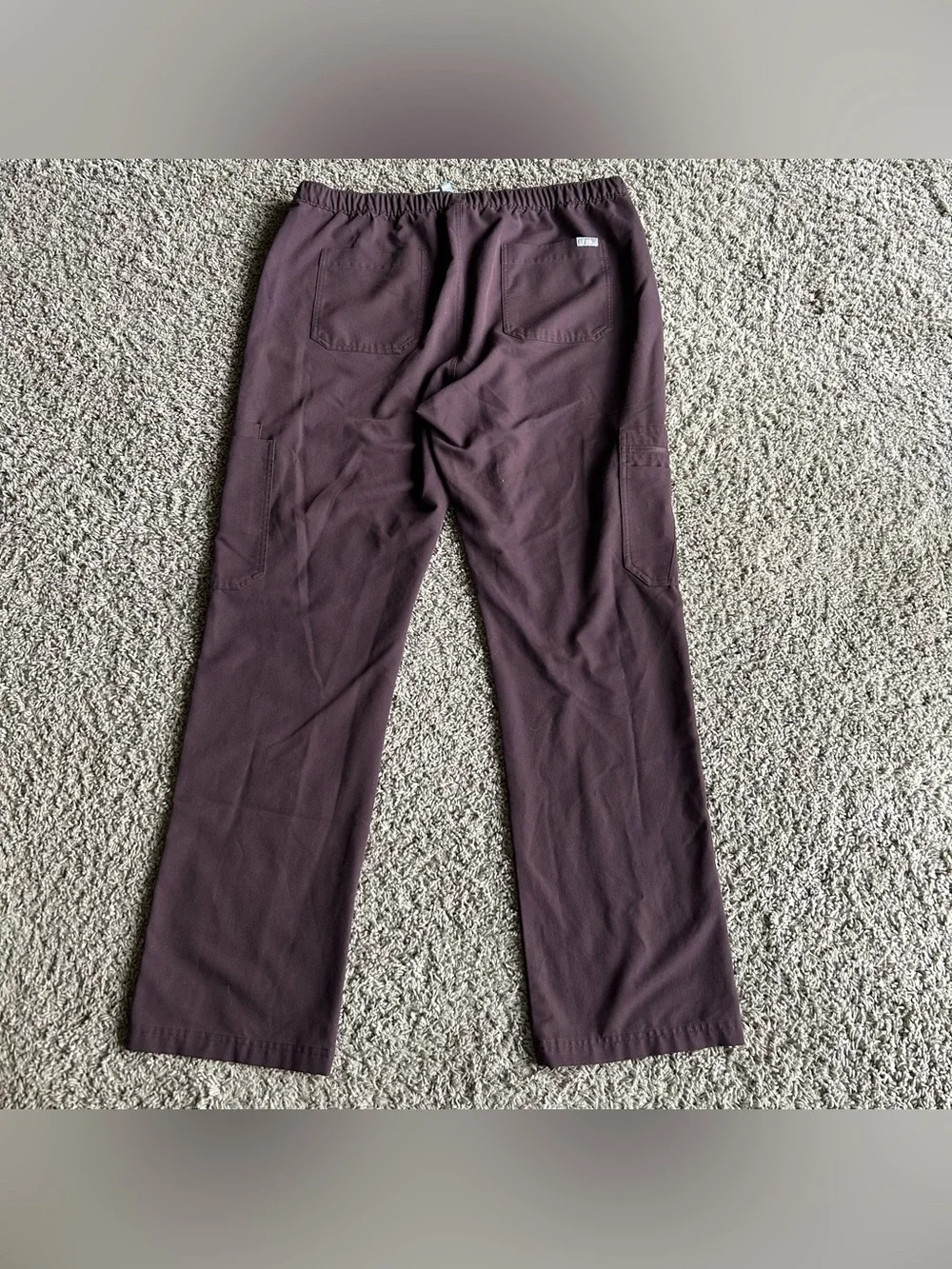 FIGS Cairo Scrub Pants Mens XL(36x32) Burgundy Cargo Technical Nurse Medical